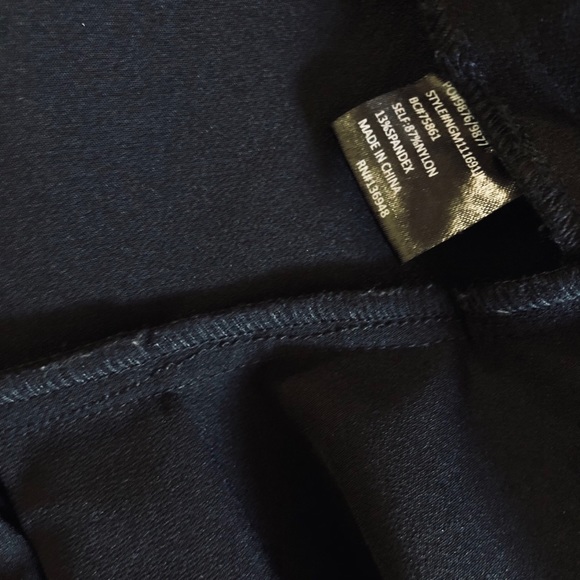 🦋SOLD🦋Nasty Gal Do Me a Favor Ruffle Blazer - Picture 12 of 16